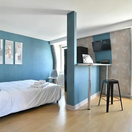 Le Du Chateau - Duplex En Centre-ville Dinan